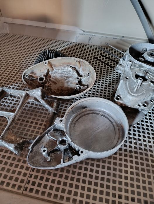 Szkiełkowanie aluminium części motocyklowe