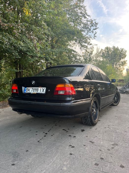 BMW 5 series 528i