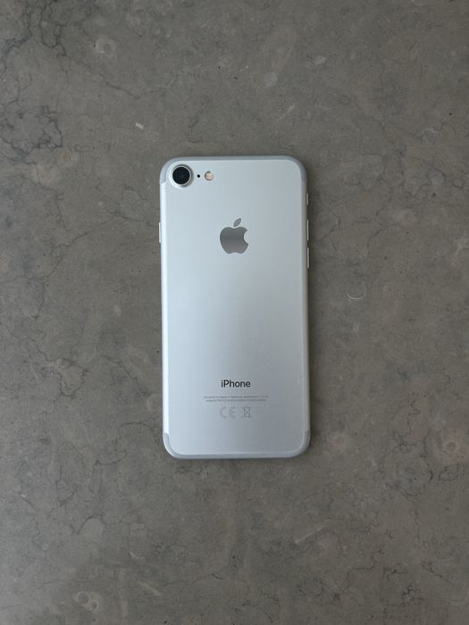 iPhone 7 32GB Branco