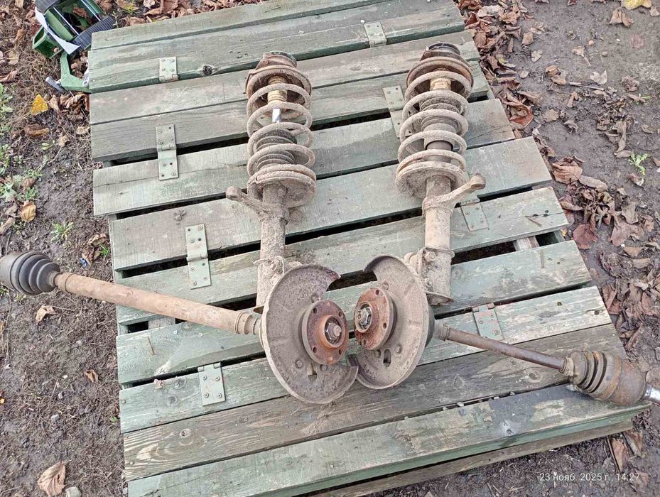 Стойки передні задні ваз 2108-2115