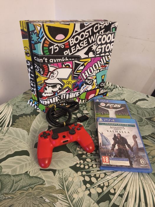PS4 1T com comando e jogos