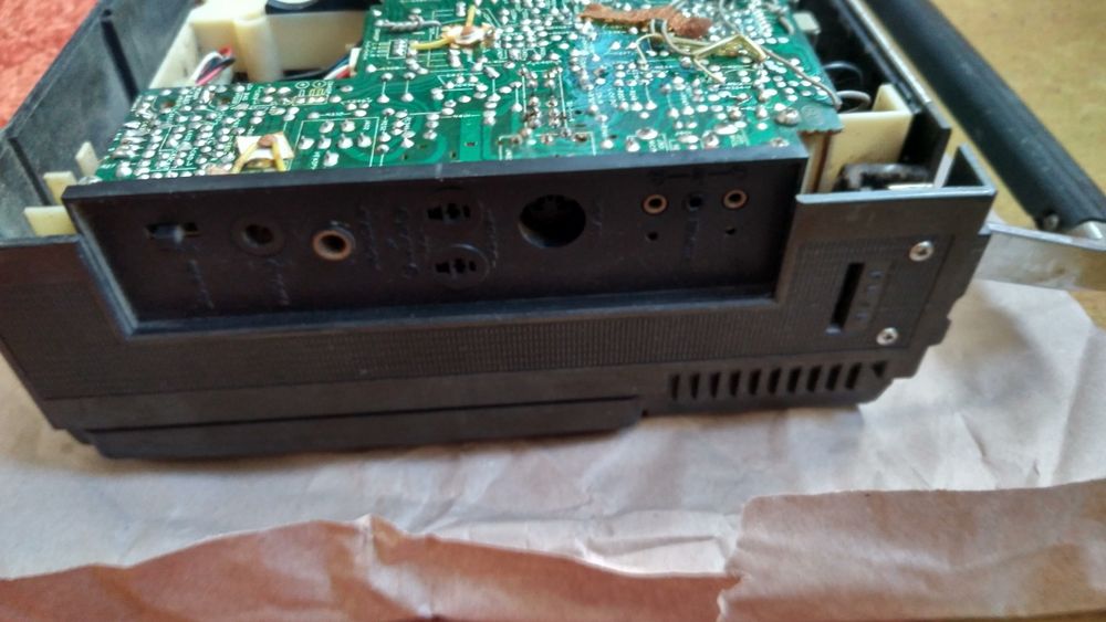 Магнитола  JVC  RC 636L