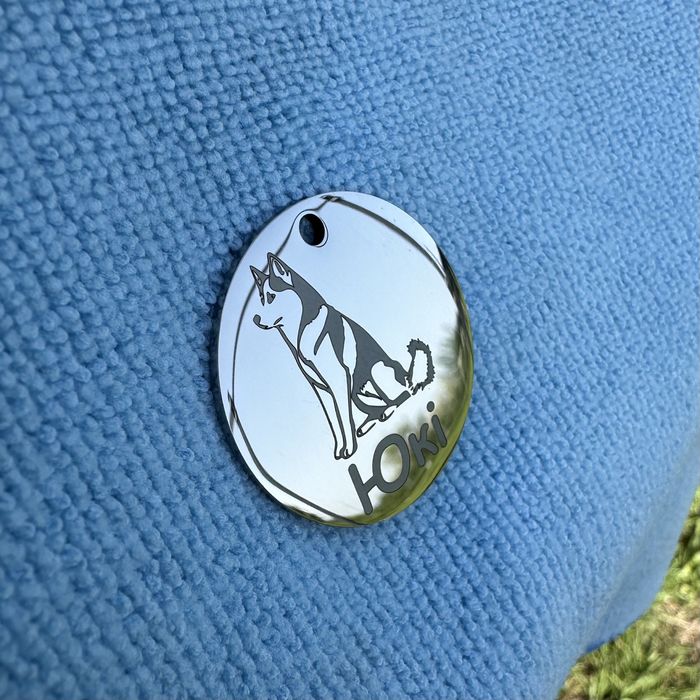 Індивідуальний адресник жетон для тварин з глибоким гравіюванням.