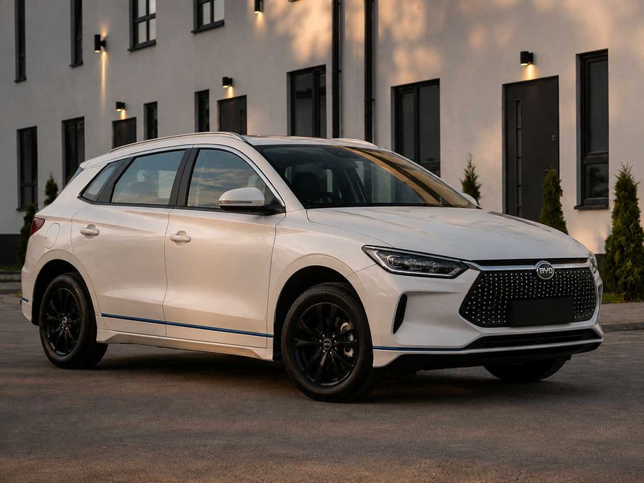 Оренда електромобіля BYD Yuan UP 25 рік +V2L (знижка на зарядку)