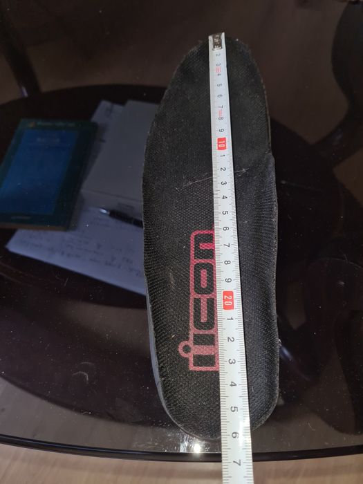 Продам мотоботы Icon