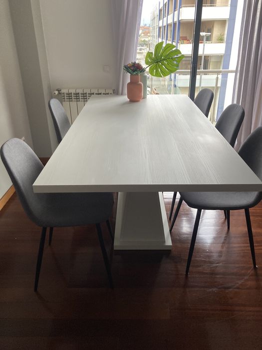 Mesa de refeição Antarte