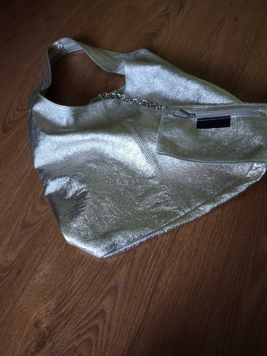 Torebka złota ze skóry