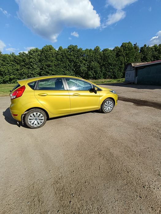 Продам свою Ford Fiesta