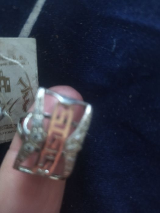 Каблучка срібна з вставками золота,19,5 розмір,і фіанітів