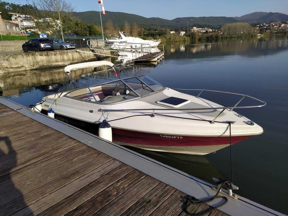 Maxum 2000 SCL Cabinado | Pronto a Navegar | Documentação em Dia