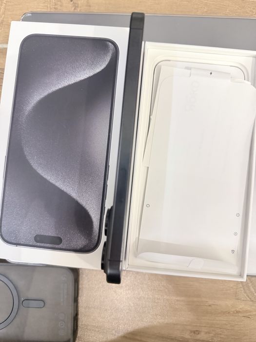 Iphone 15 Pro max Black Titanium, 256