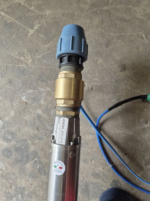 nowa pompa głębinowa  BELGIARDINO 4R14   250 L min