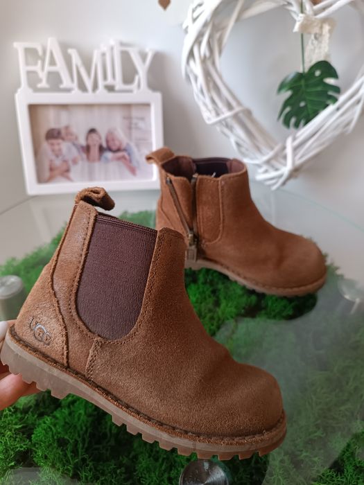 Брендові черевики UGG. Р 13.5