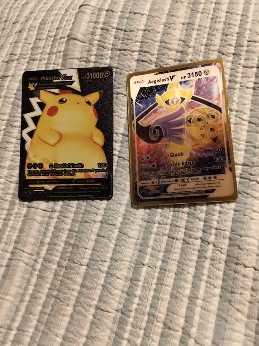 Cartas Pokémon em bom estado