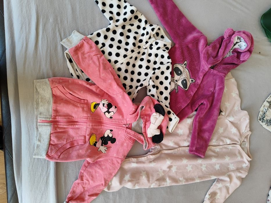 Zestaw ubrań dla dziecka
