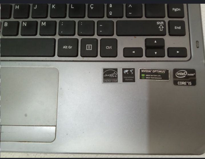 Portátil Samsung Intel Core 5