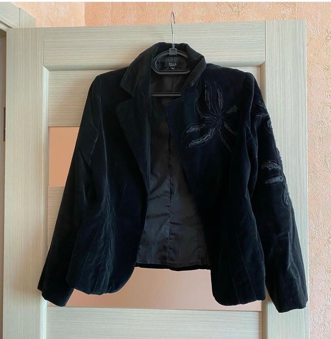 Велюровий жіночий жакет Vila розмір М
