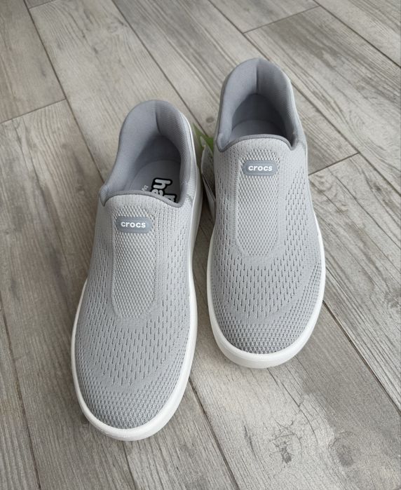 Легкі сліпони Crocs