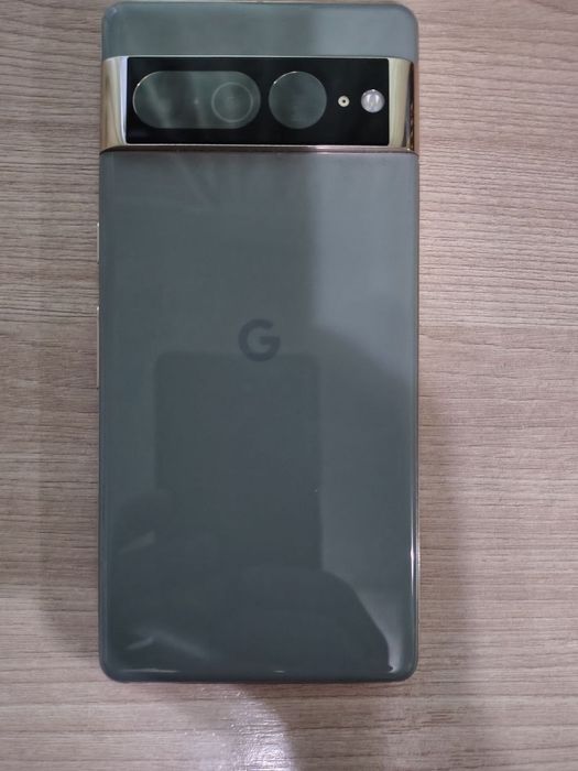 Продам Google Pixel 7 Pro 12/512 Neverlock.
