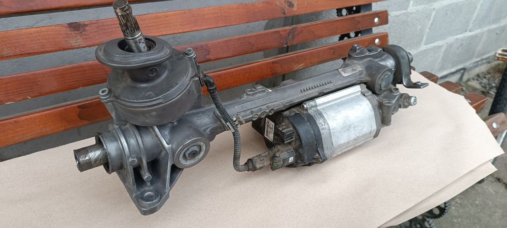 Рульова рейка Фольцваген Пасат B6,Гольф 5,Тауран,Октавія А5.
