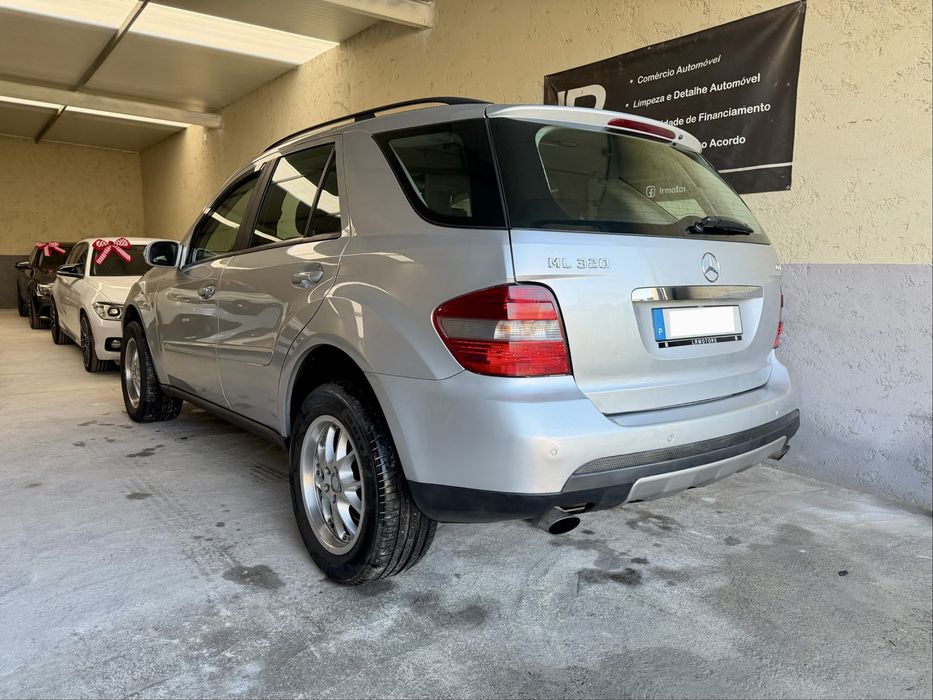 Mercedes ML 320 CDI 4 Matic - Desde 265€ Mês