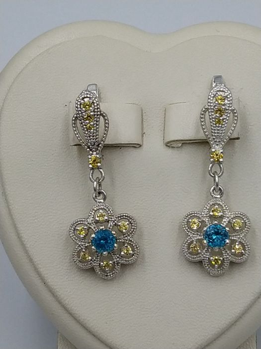 Серебряные серьги с природными Апатитами и Сапфирами