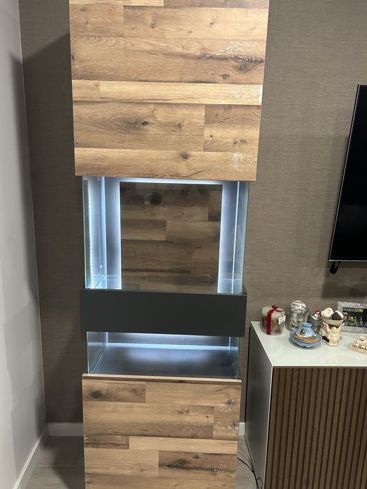 Vendo vitrine cristaleira com led