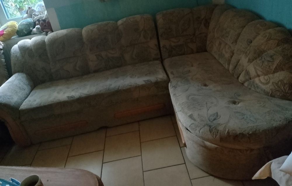 Dwa łóżka stan dobry