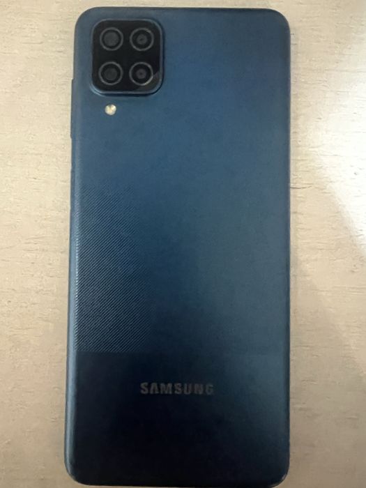 Продам телефон Galaxy A12