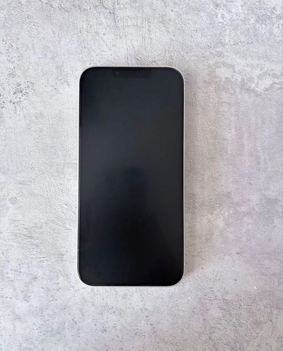 IPHONE 13 never lock гарний