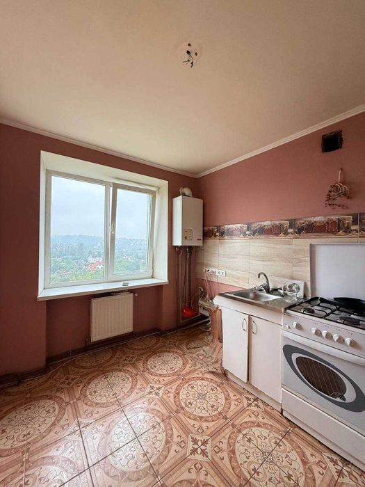 Продаж 2 кімнатної квартири з індивідуальним опаленням