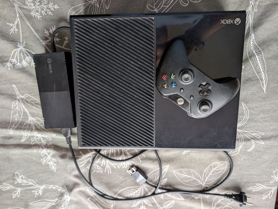 Продам xbox one 512gb