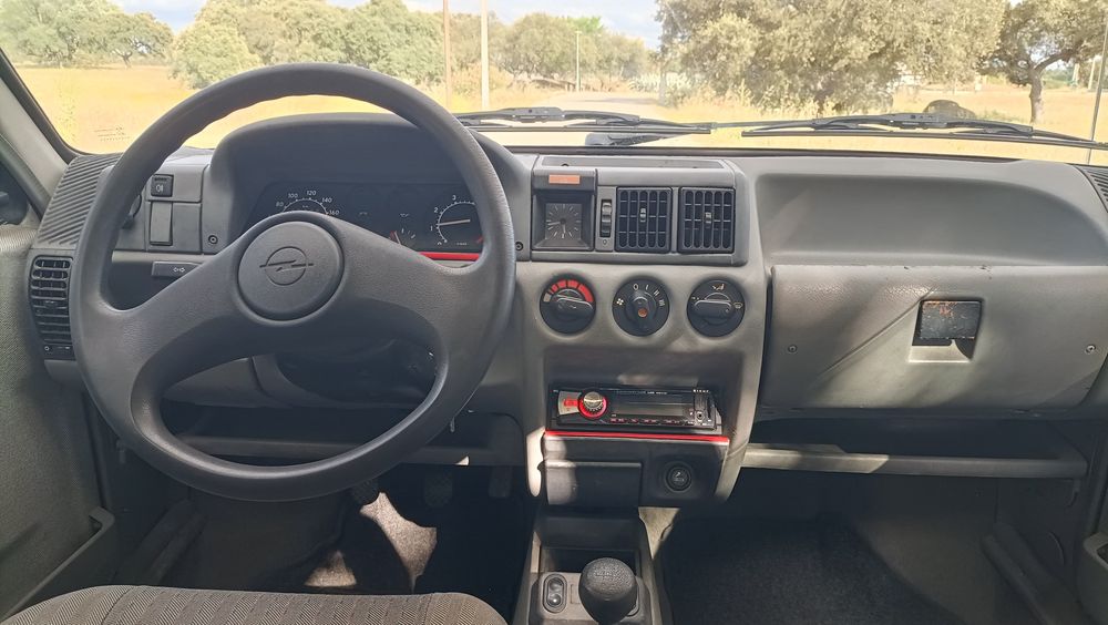 Corsa A 1.2 injeção