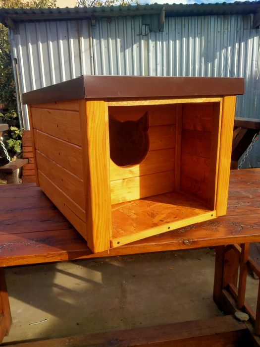 Будиночок для котів, собак / домик для котов и собак