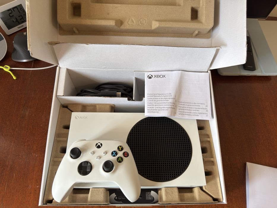 Xbox Series S 512GB купити - ціна Ікс Бокс Серіес Ес 512ГБ на OLX