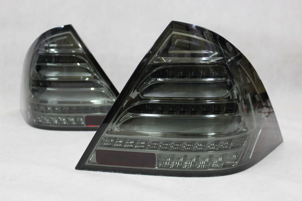 Lampy światła tył tylne MERCEDES C-KLASA W203 SEDAN 00-04 LED DYNAMIC!
