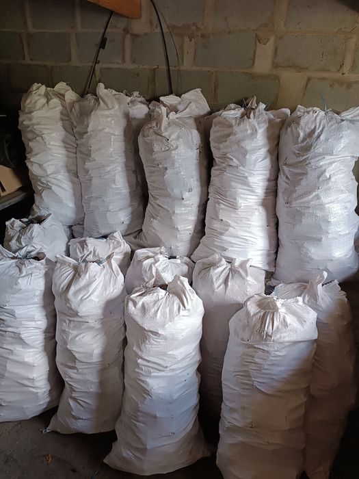 Кора соснова в мішках