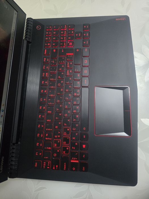 Lenovo Legion Y520/GTX 1060/RAM:16GB/intel i5/SSD