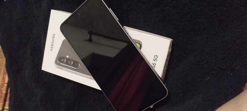 Troco ou vendo samsung A56 5G 128 gigas