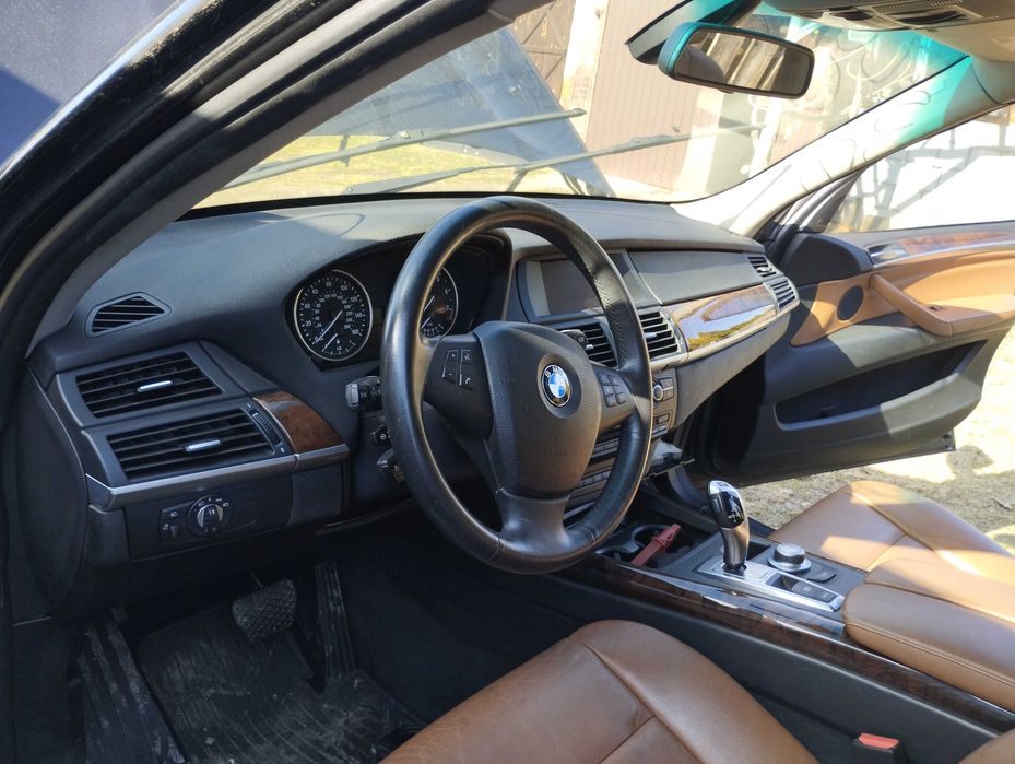 BMW X5 e70 deska kokpit airbag pasy napinacze komplet