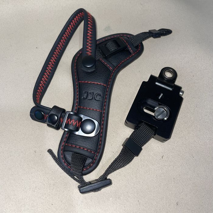 PASEK nadgarstkowy JJC HS-ML1M czerwony