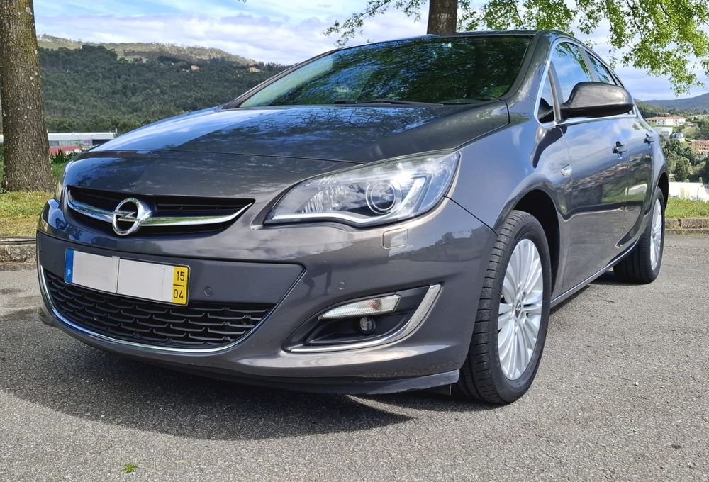 Opel Astra 1.6CDTi Executive S/S Nacional poucos kms