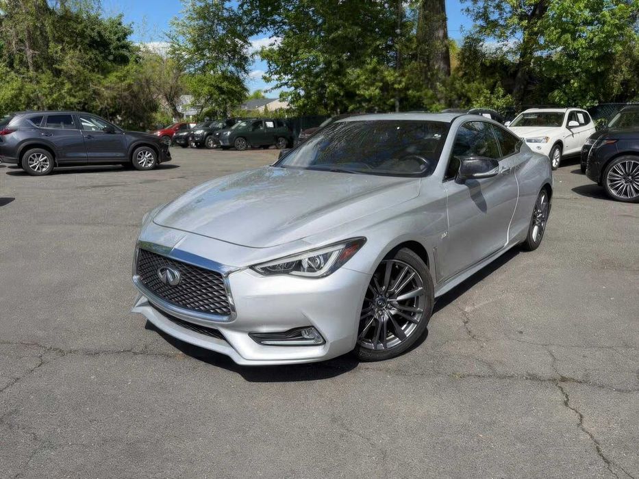 Infiniti Q60      2018
