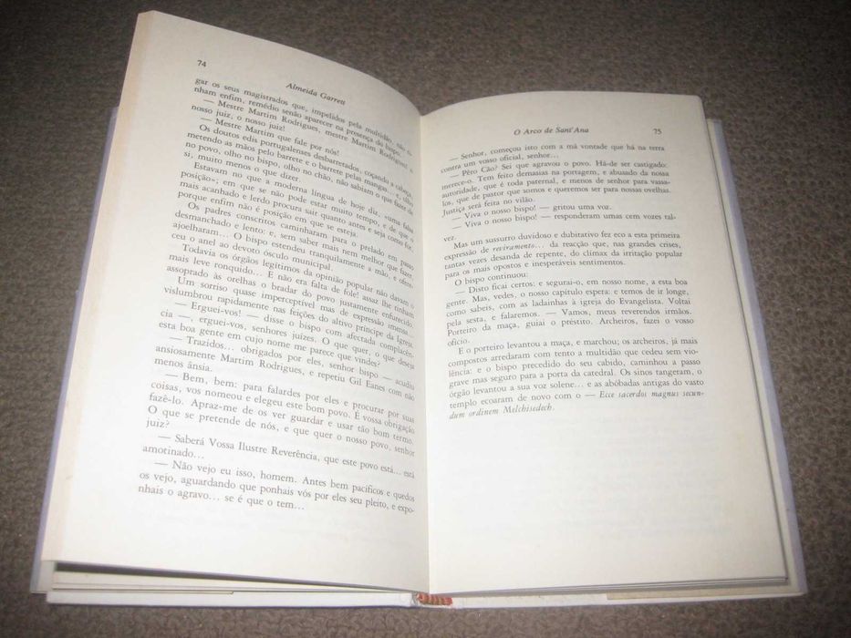Livro "O Arco de Sant`ana" de Almeida Garrett