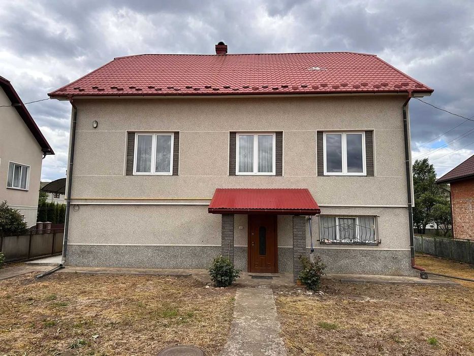 Продаж двоповерхового будинку в с.Ганнусівка