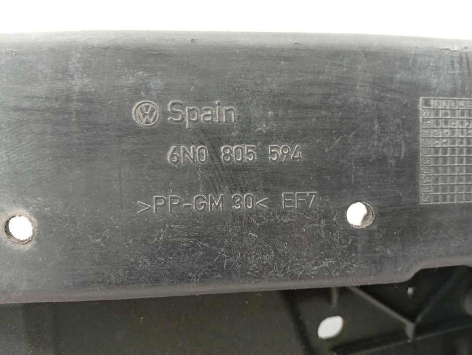 Frente em Fibra ou Chapa - VOLKSWAGEN Polo (6N2) | 99 - 01