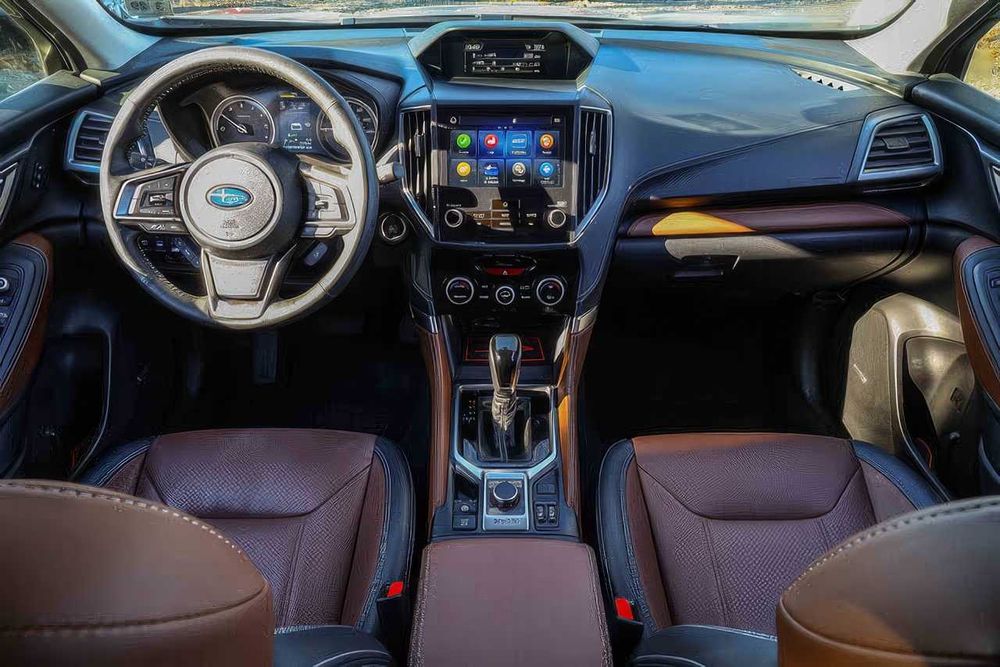 Subaru Forester Touring Crossover      2024