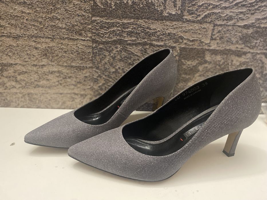 Туфлі човники (лодочки)