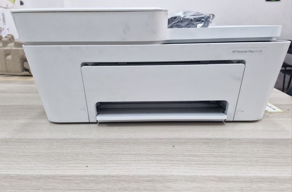 Vendo impressora Hp usada mas em bom estado sem qualquer problema