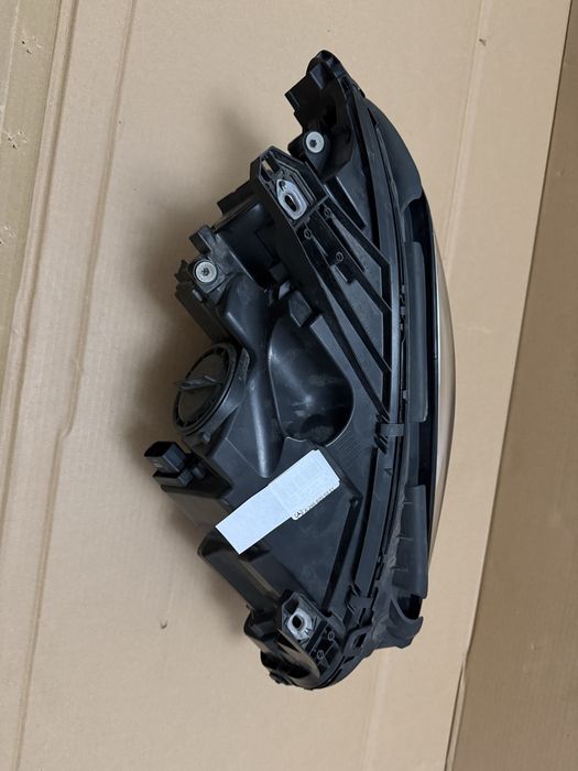 Farol Esquerdo Mercedes-Benz Classe B W246 Original